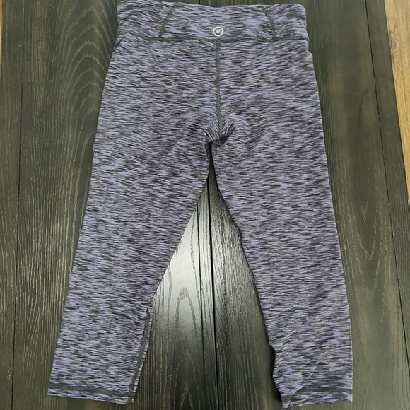 AMERICAN EAGLE OUTFITTERS. capri leggings (blue/grey) - Picture 5 of 6